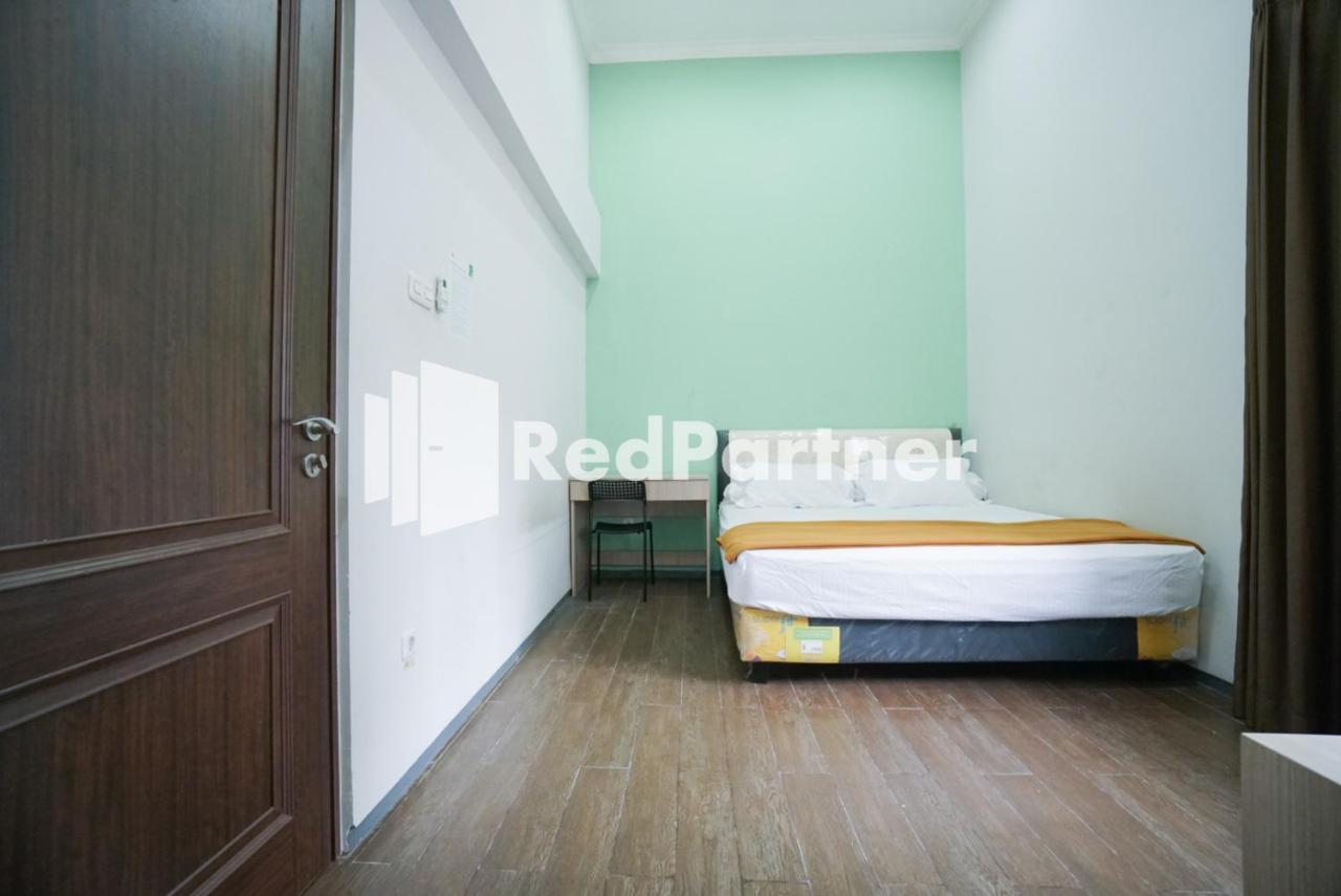 Toba Mansion Syariah Near Benhil Redpartner Hotel Jakarta Ngoại thất bức ảnh