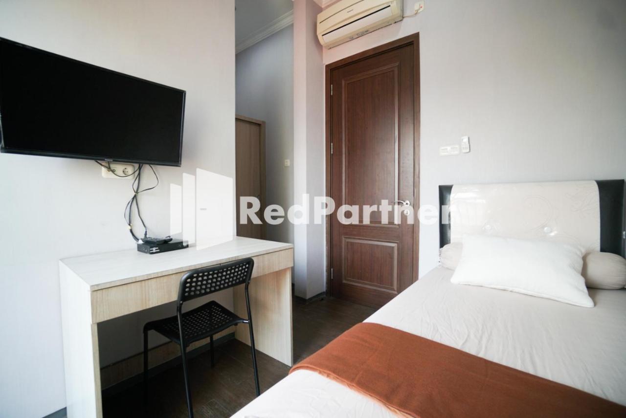 Toba Mansion Syariah Near Benhil Redpartner Hotel Jakarta Ngoại thất bức ảnh